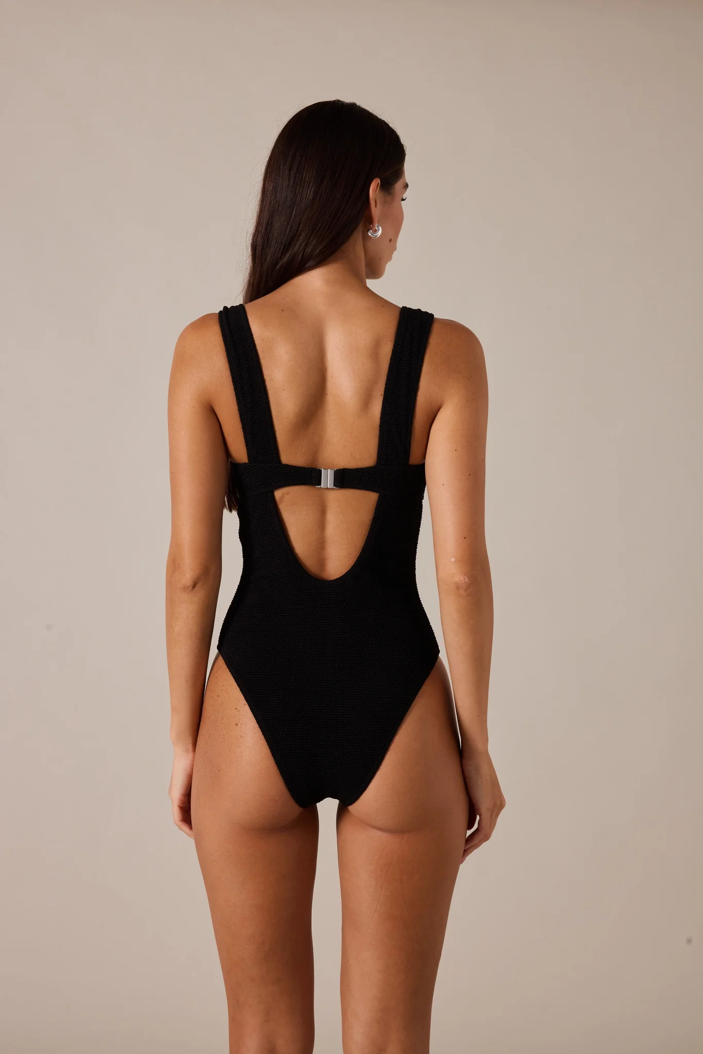 CLAUDE ONE PIECE - BLACK - Image 4
