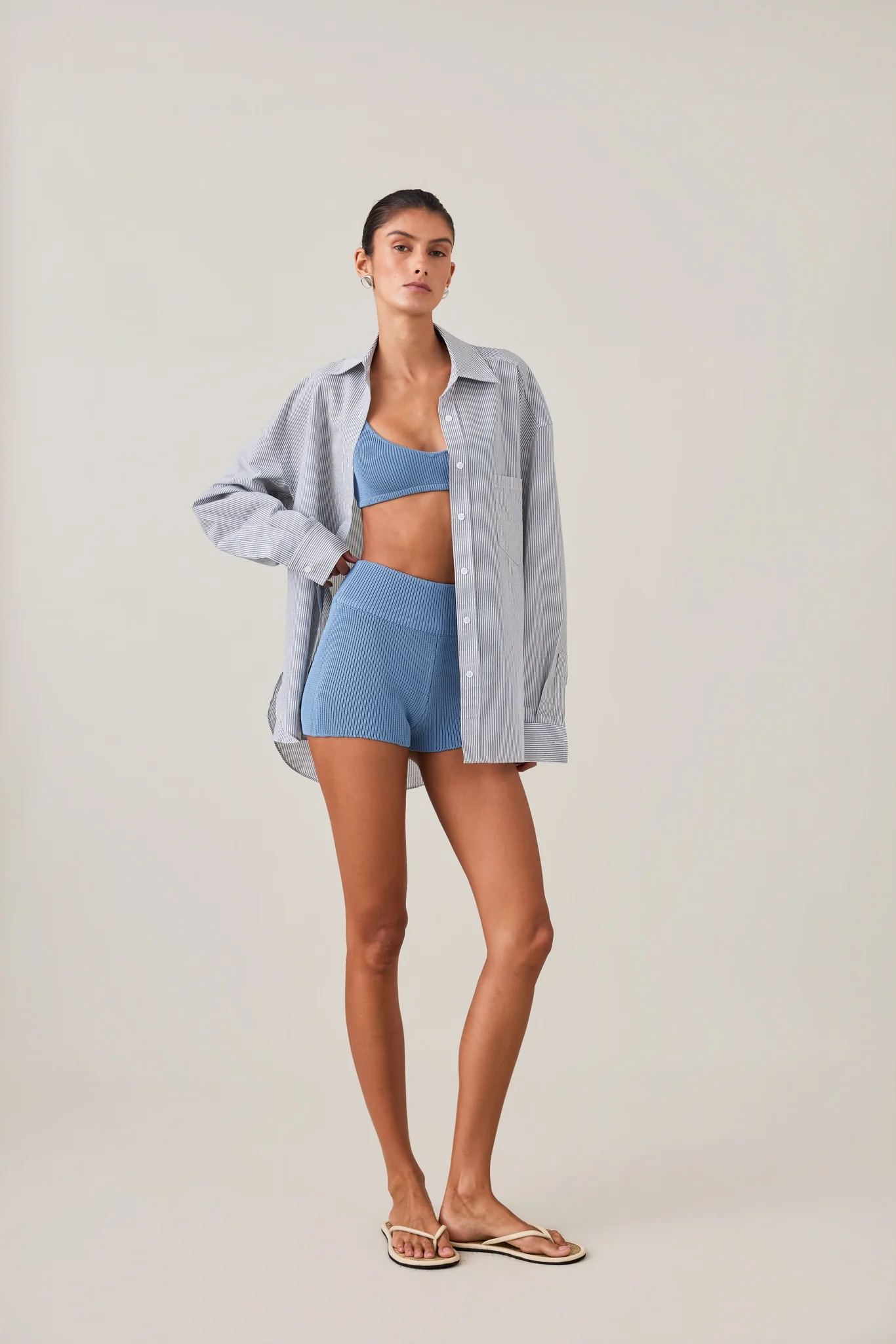 ESSENTIAL KNIT SHORT  - BLEUE - Image 6
