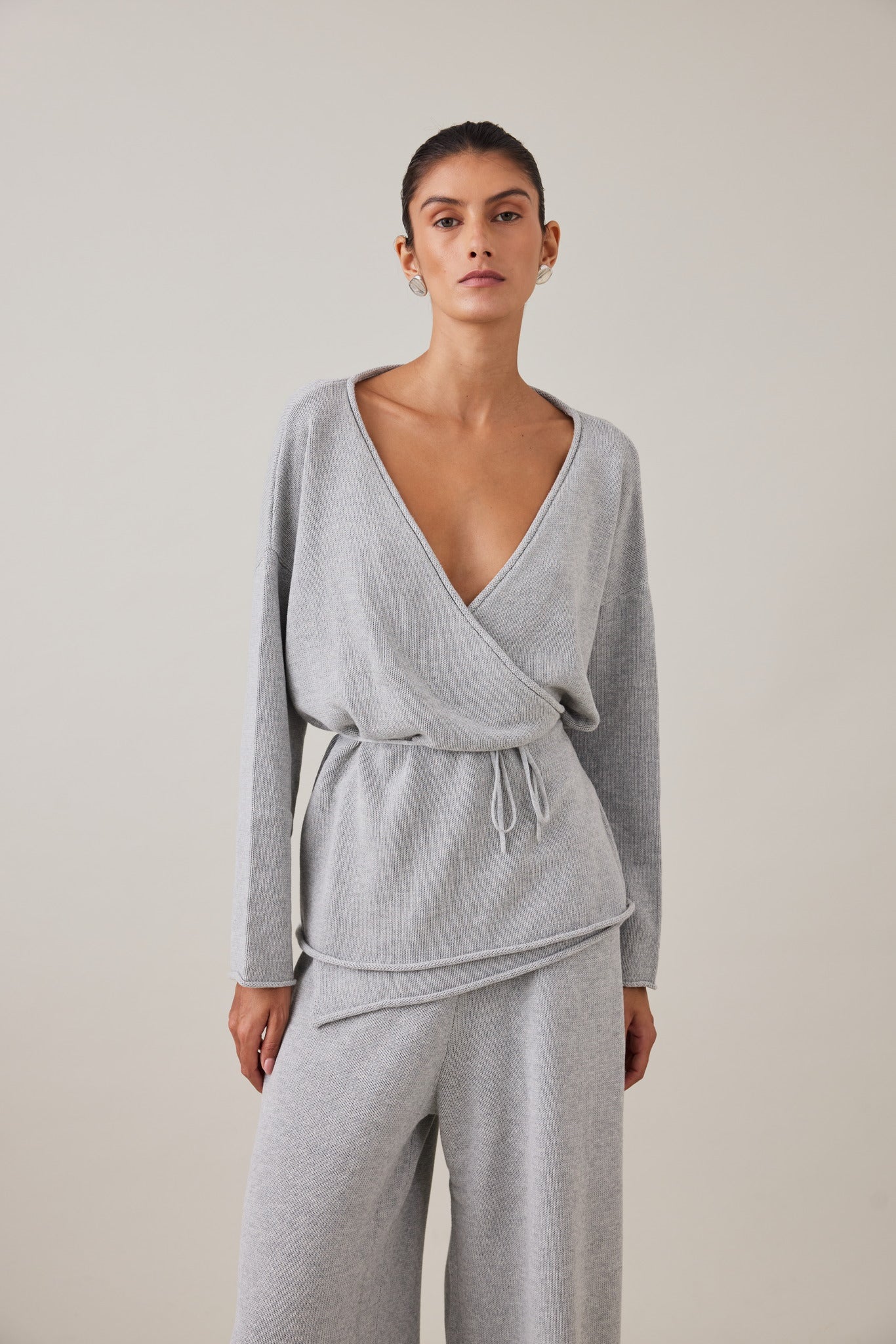 PRE-ORDER | SABINE WRAP KNIT - GREY - Image 3